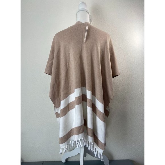 Chico's‎ women's small/medium tan natural ruana scarf poncho blanket drape NWT - Picture 6 of 6